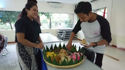 SMA Presiden mengadakan Festival Budaya Nusantara 2019